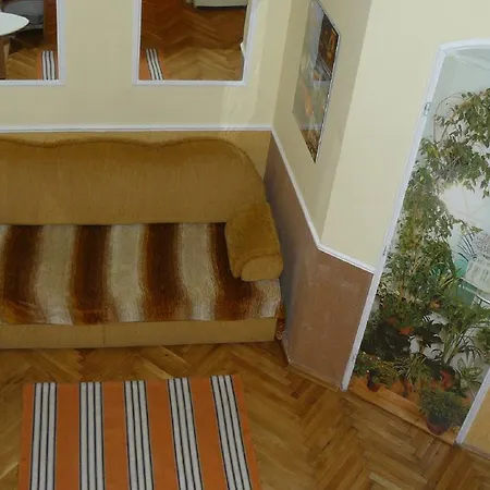 Rakoczi Studio